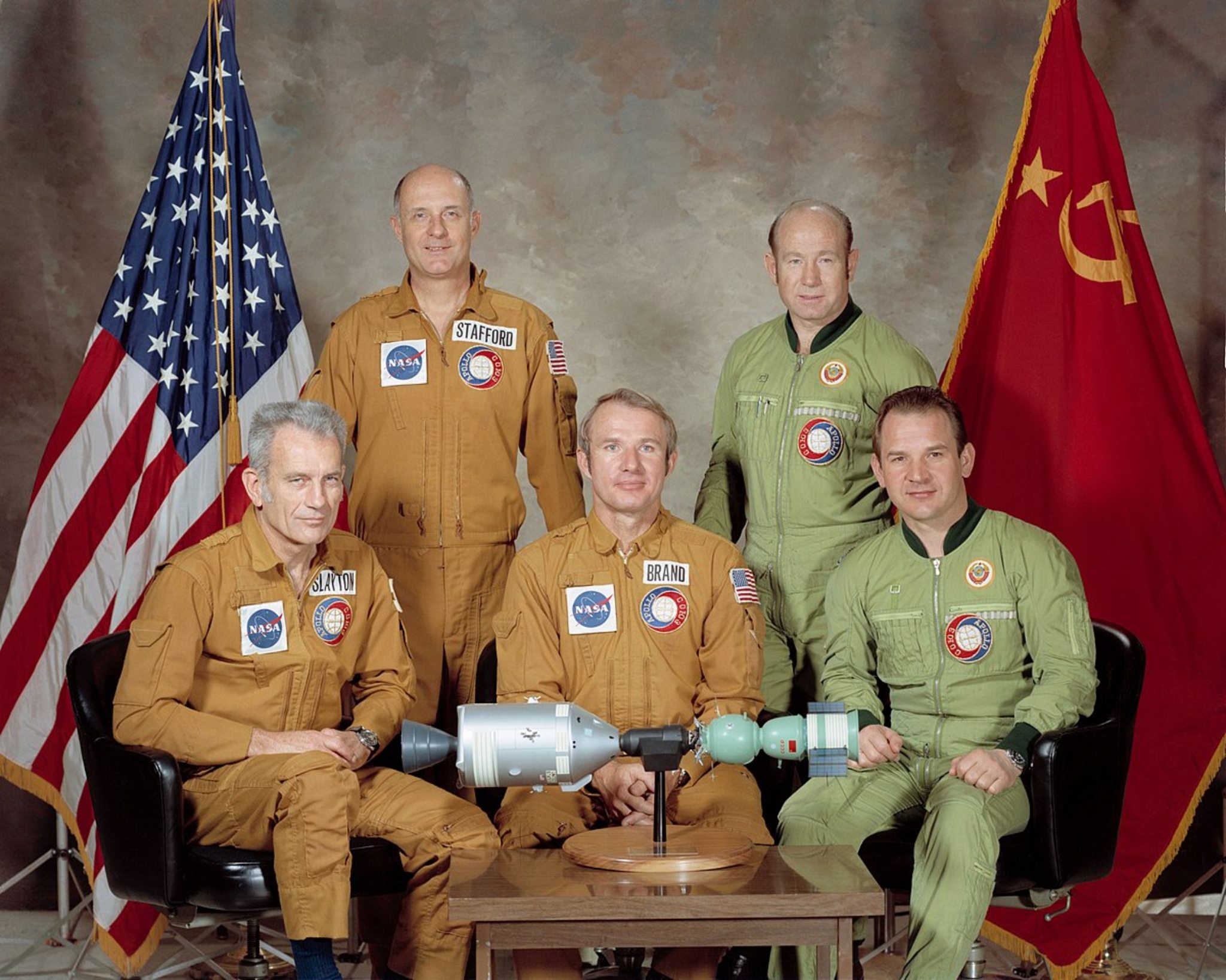 002 US USSR space.jpg