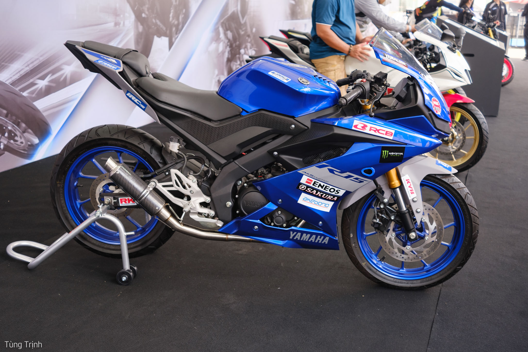 Yamaha R15 và Exciter phiên bản đua chuyên nghiệp khác gì với xe bình ...