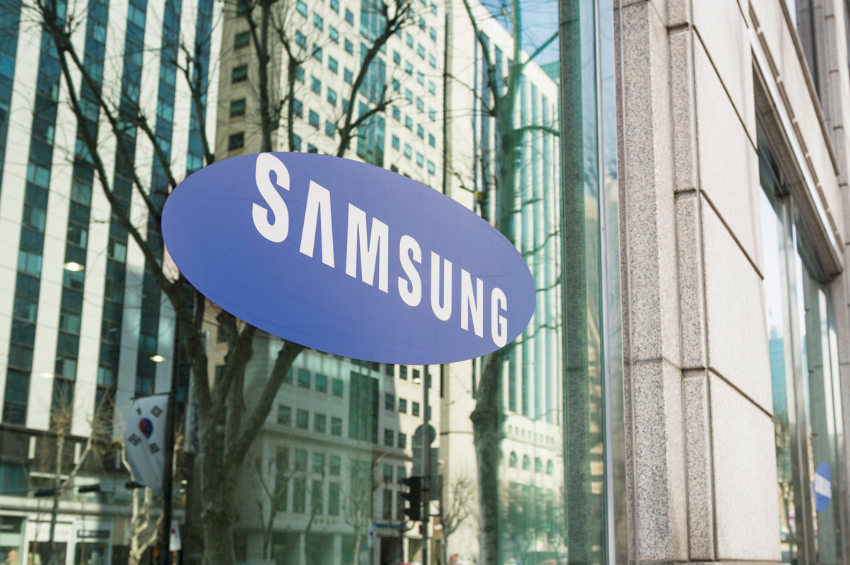 Chip nhớ Samsung dự báo thua lỗ hàng tỷ USD