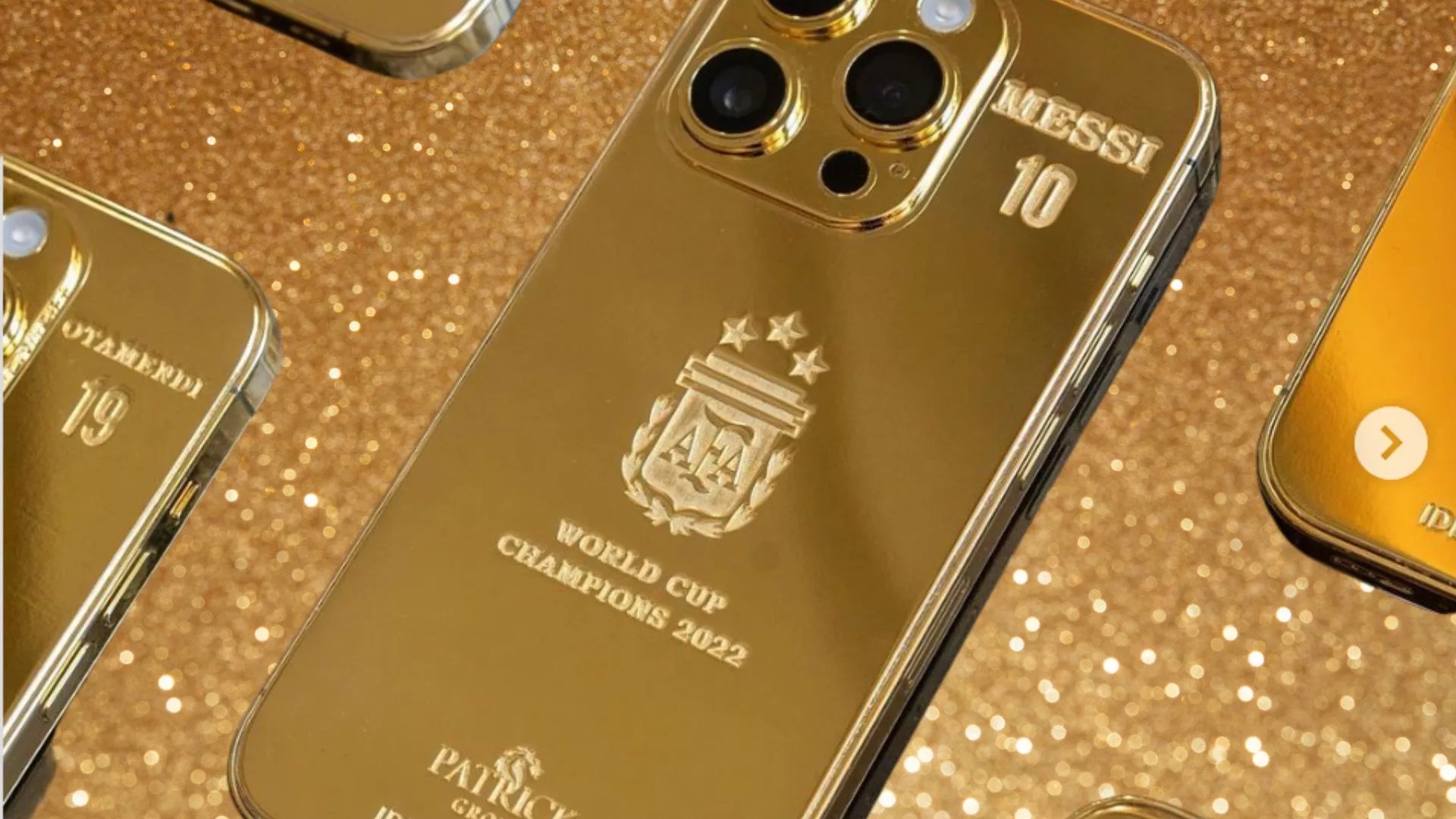 Lionel Messi đặt mua 35 cái iPhone 14 Pro mạ vàng 24 cho nguyên team vô địch World Cup