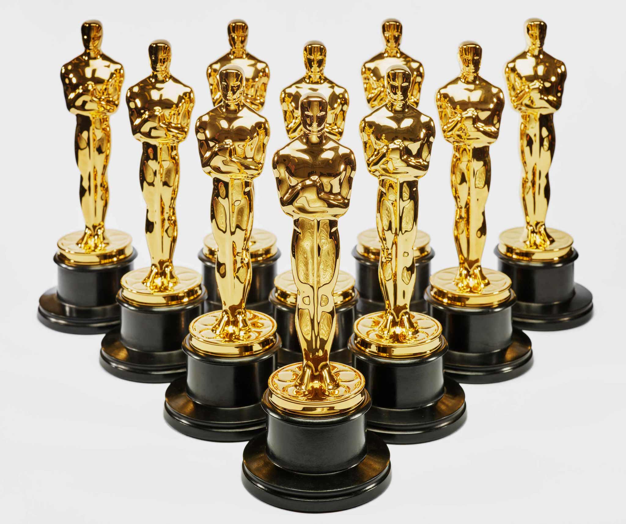 Tượng Oscars được tạo ra như thế nào? 75 giờ cho mỗi tượng