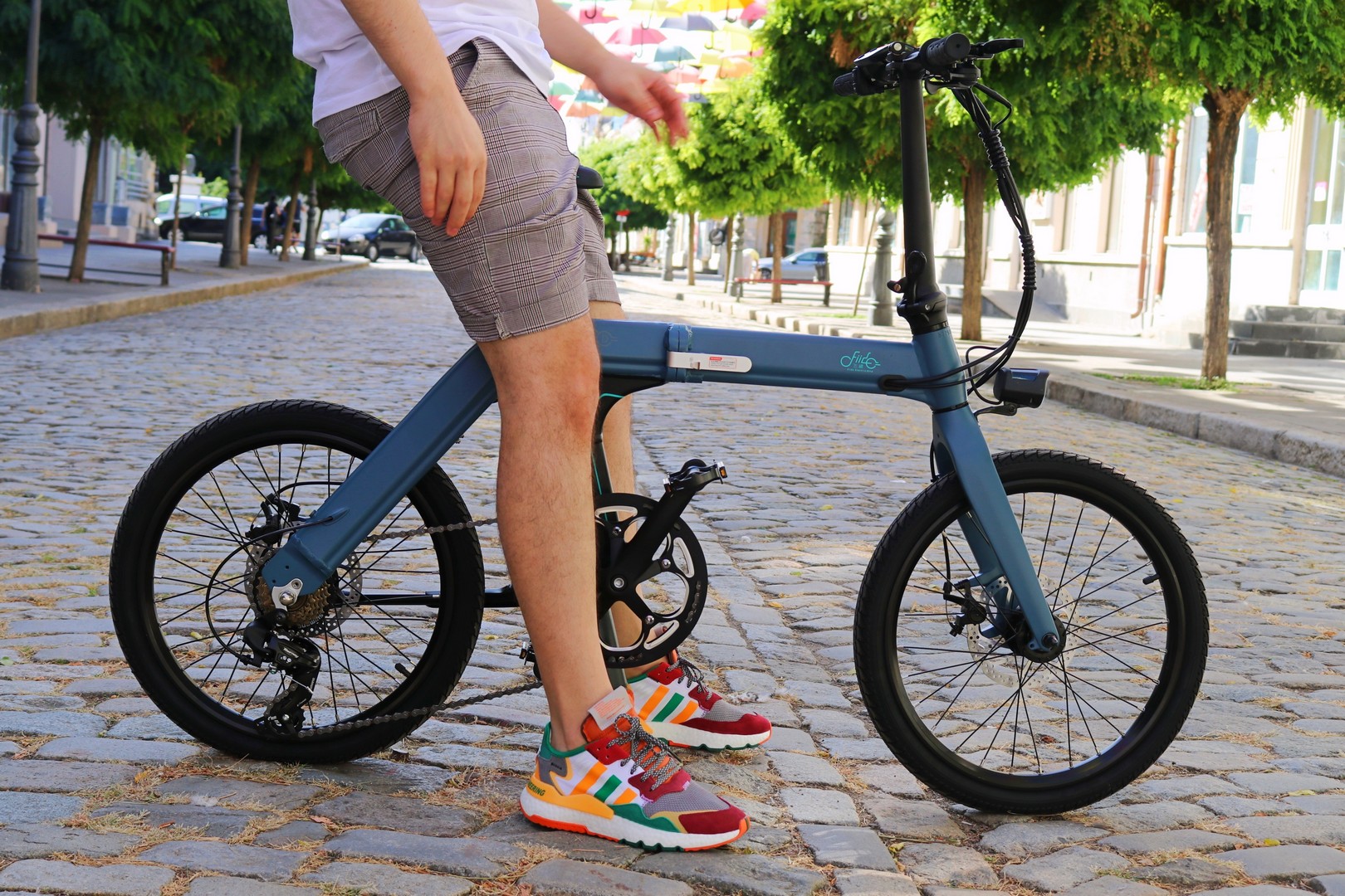 Review xe đạp trợ lực điện Fiido D11: kiểu dáng đẹp, có thể gấp gọn, phù hợp bỏ vào oto mang đi chơi