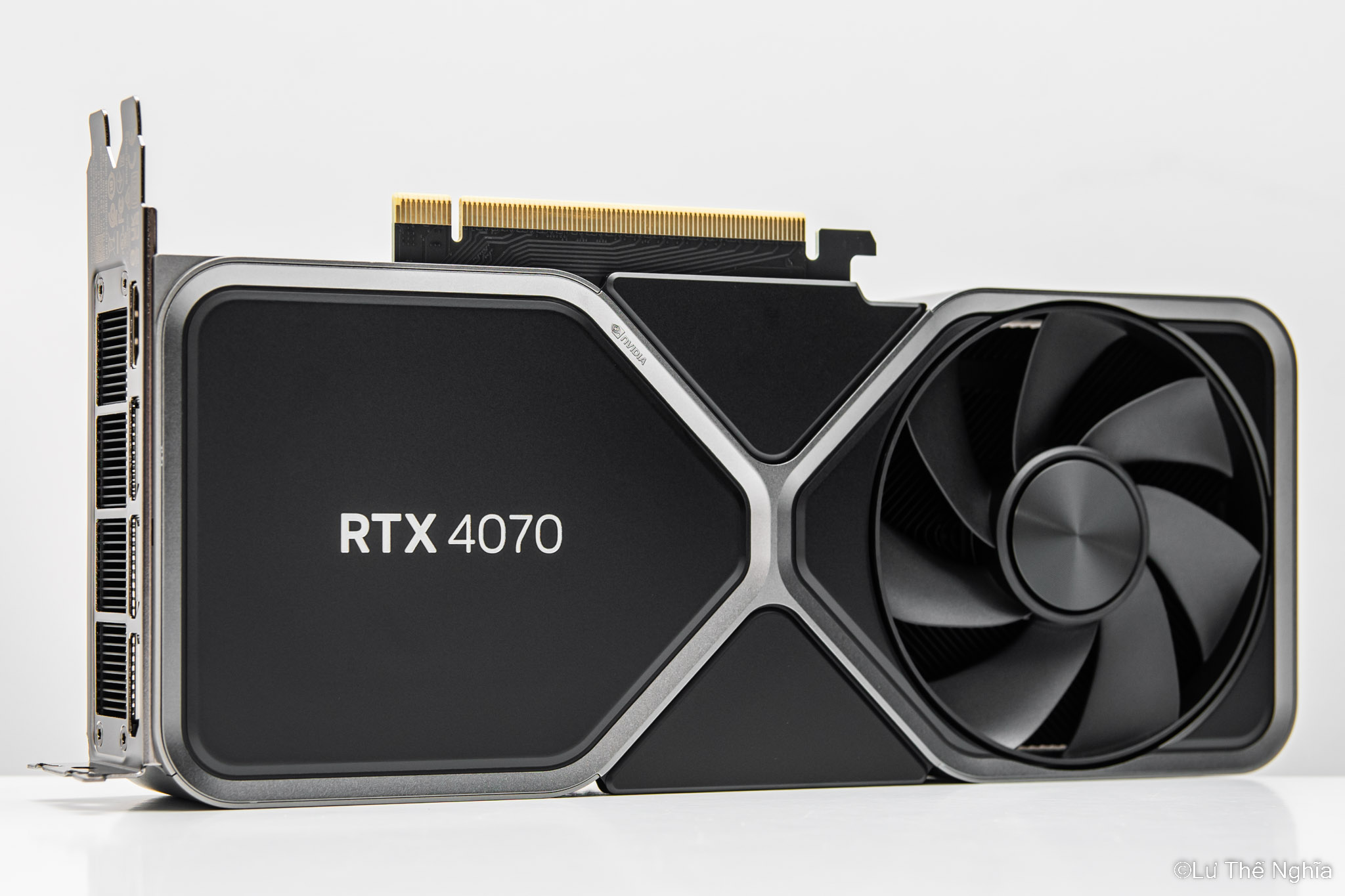 thu-nghiem-nvidia-geforce-rtx-4070-founders-edition-tinhte-6.jpg