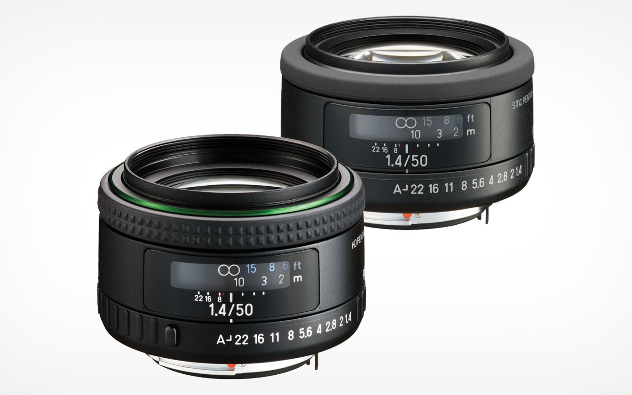 Pentax ra mắt 2 chiếc ống kính 50mm f/1.4 gần như giống nhau nhưng cho ảnh "khác nhau"