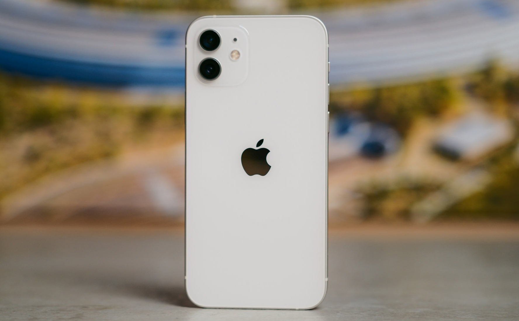 iPhone 16 sẽ có bố cục camera dọc giống như iPhone 12?