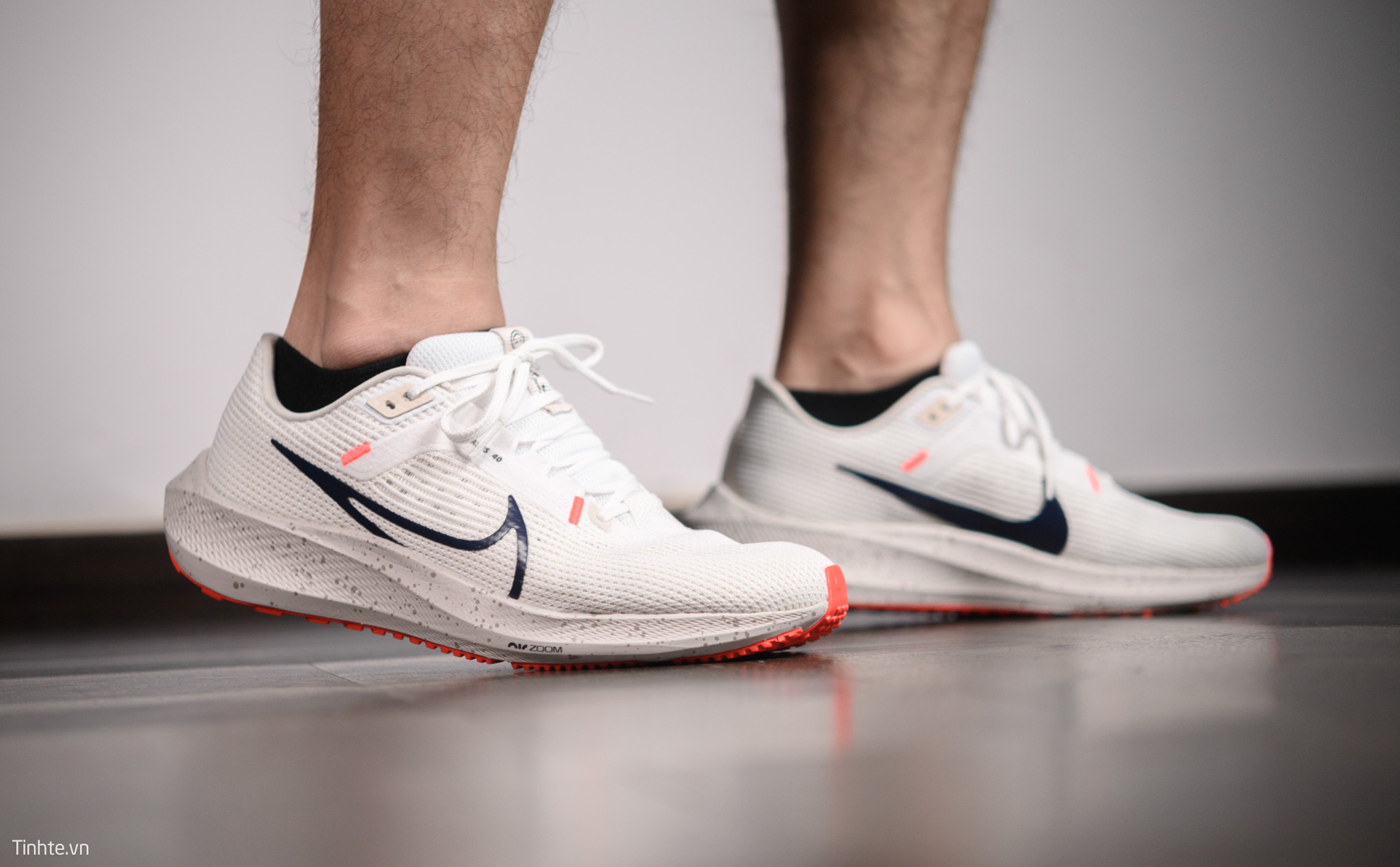 Trên chân Nike Pegasus 40: Giày chạy bộ cho mọi người, mang đi chơi cũng đẹp