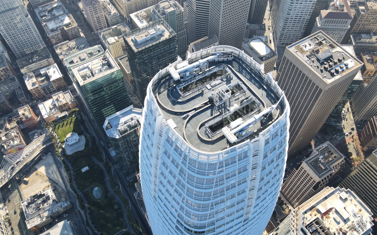 Salesforce_Tower_Roof (Custom).jpg