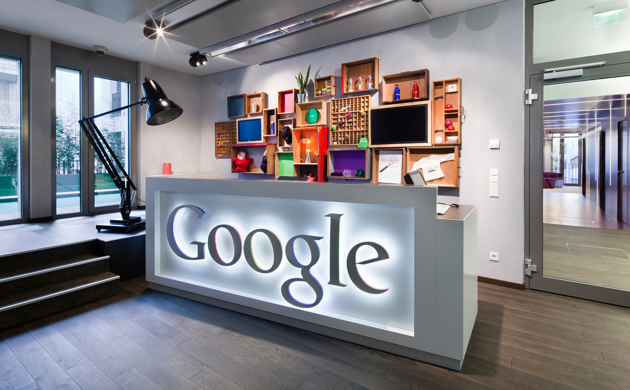 Google muốn nhân viên đi làm trở lại thay vì "Work-from-home"