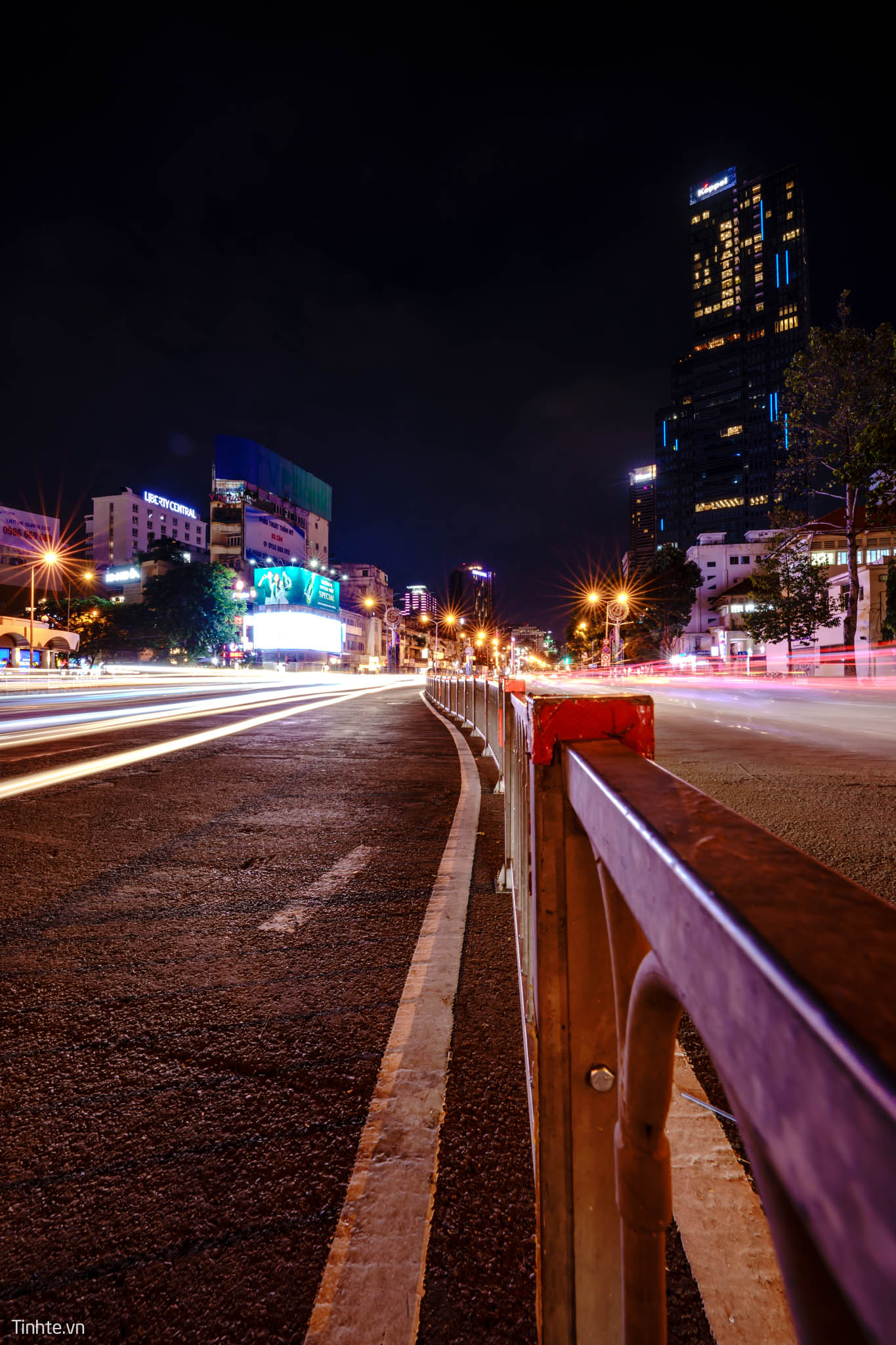 SIGMA-14MM-F-14-TRAI-NGHIEM-tinhte-58.jpg