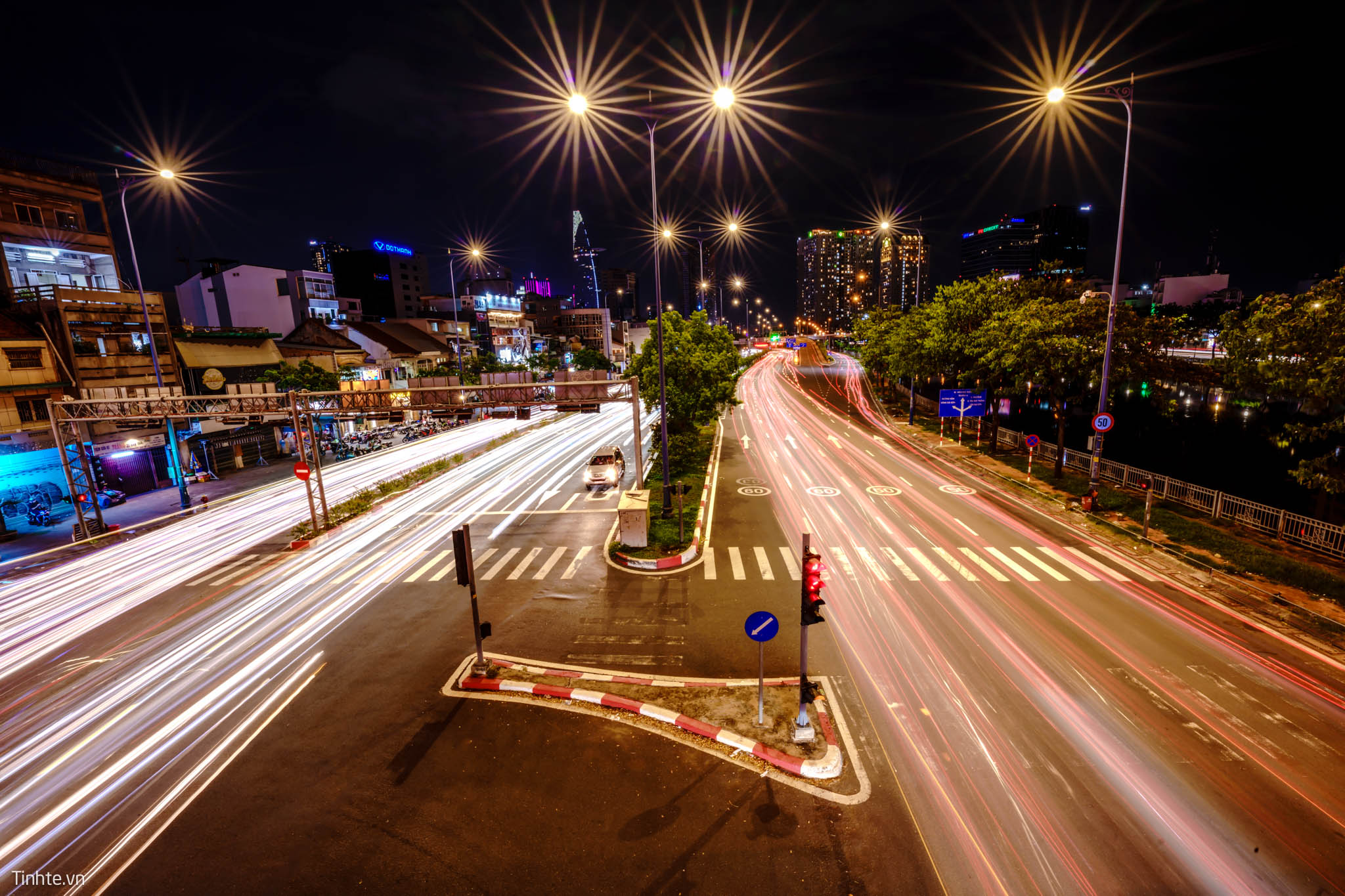 SIGMA-14MM-F-14-TRAI-NGHIEM-tinhte-55.jpg