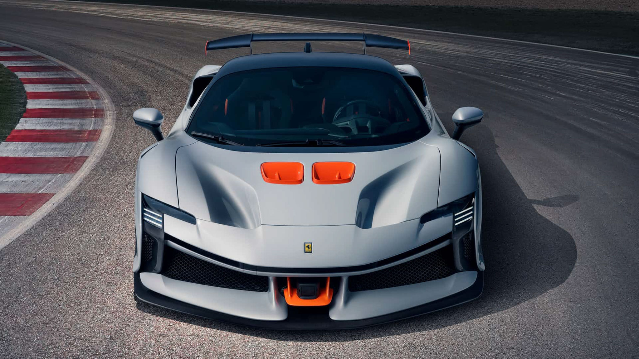 Bất ngờ Lý do siêu xe Ferrari Lamborghini thịnh hành tại Nhật Bản