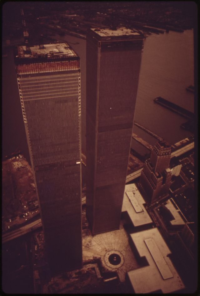 twin-towers-1970s-9.jpeg