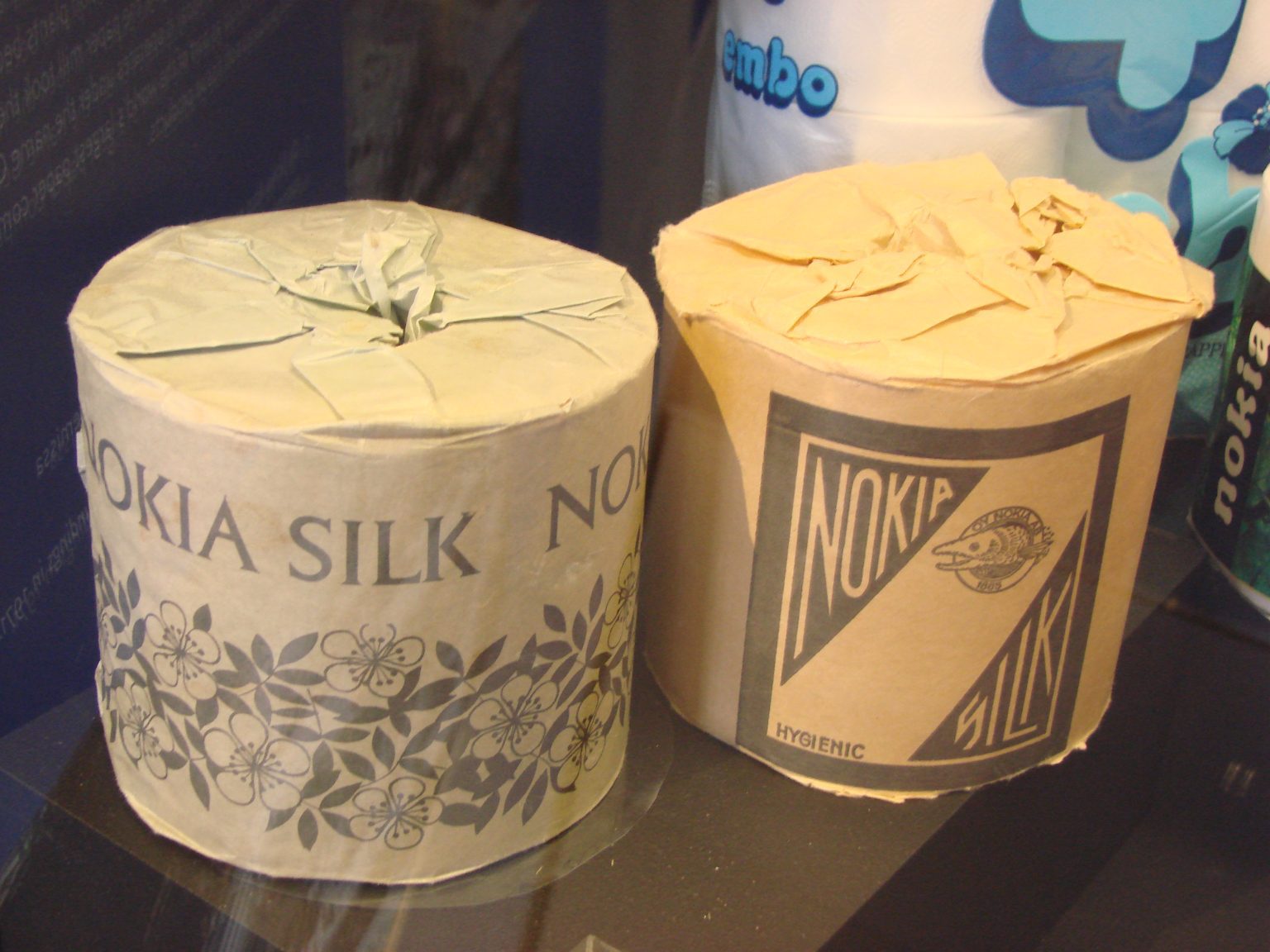 Nokia-Toilet-Paper-Sony-Rice-Cooker-First-Products-Of-Famous-Brands-And-Companies-1536x1152.jpg