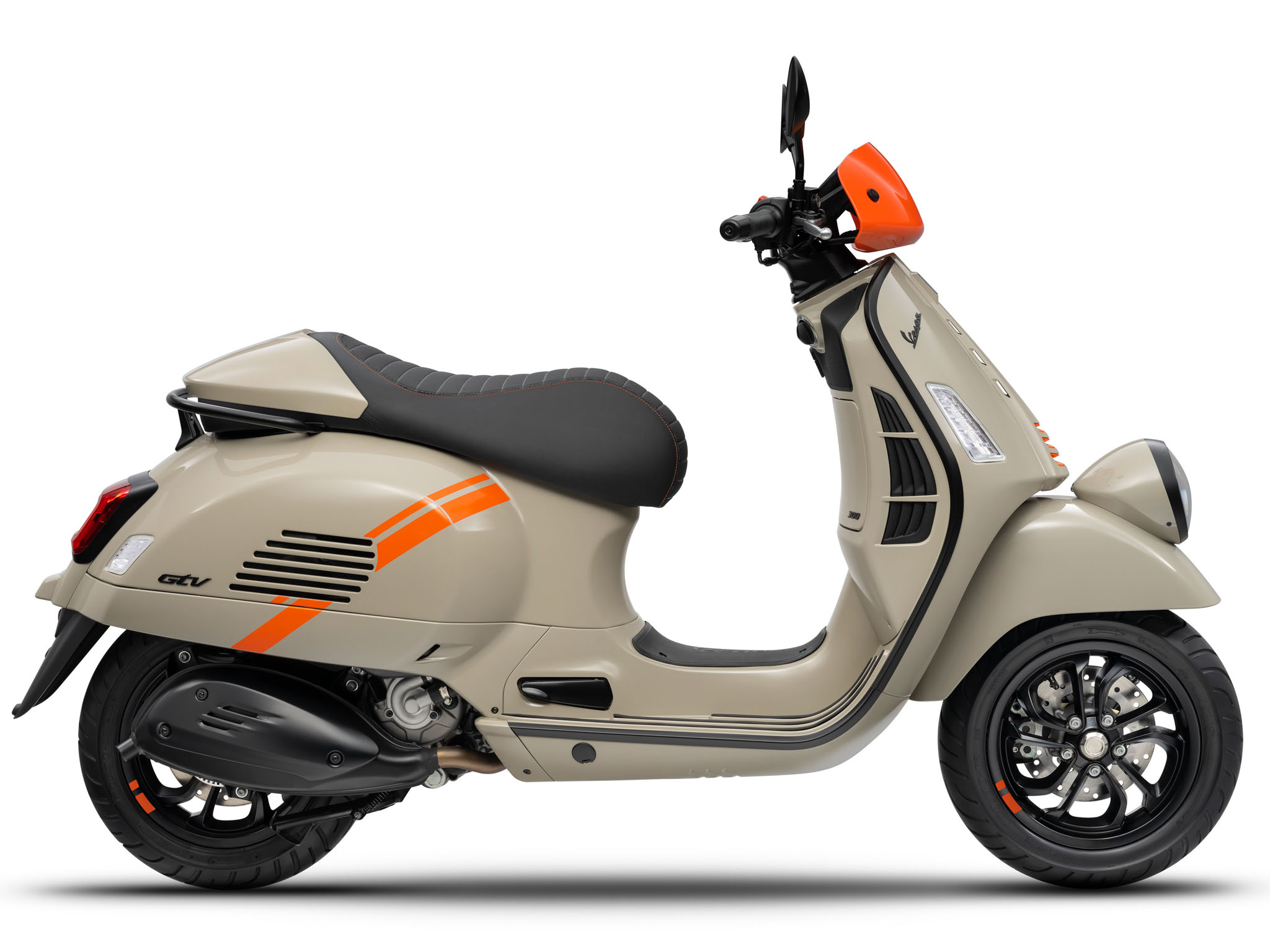 vespa-gtv-2023-tinhte-4.jpg