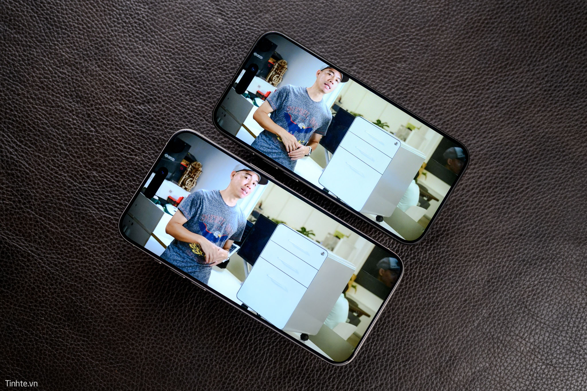 tinhte-apple-iphone-15-pro-vs-pro-max-8.jpg