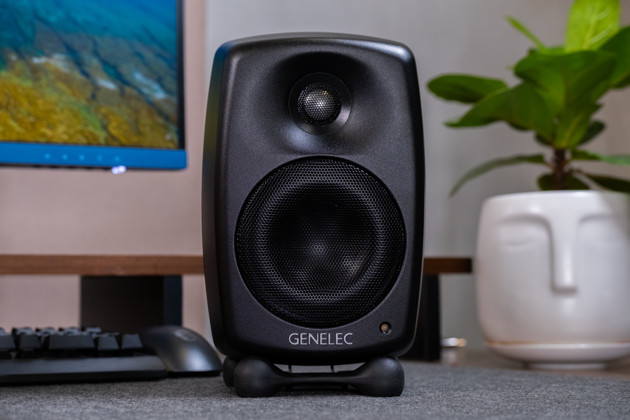 tinhte-genelec-g-two-monitor-speakers-loa-kiểm-âm-loa-activeDSCF7770.jpg