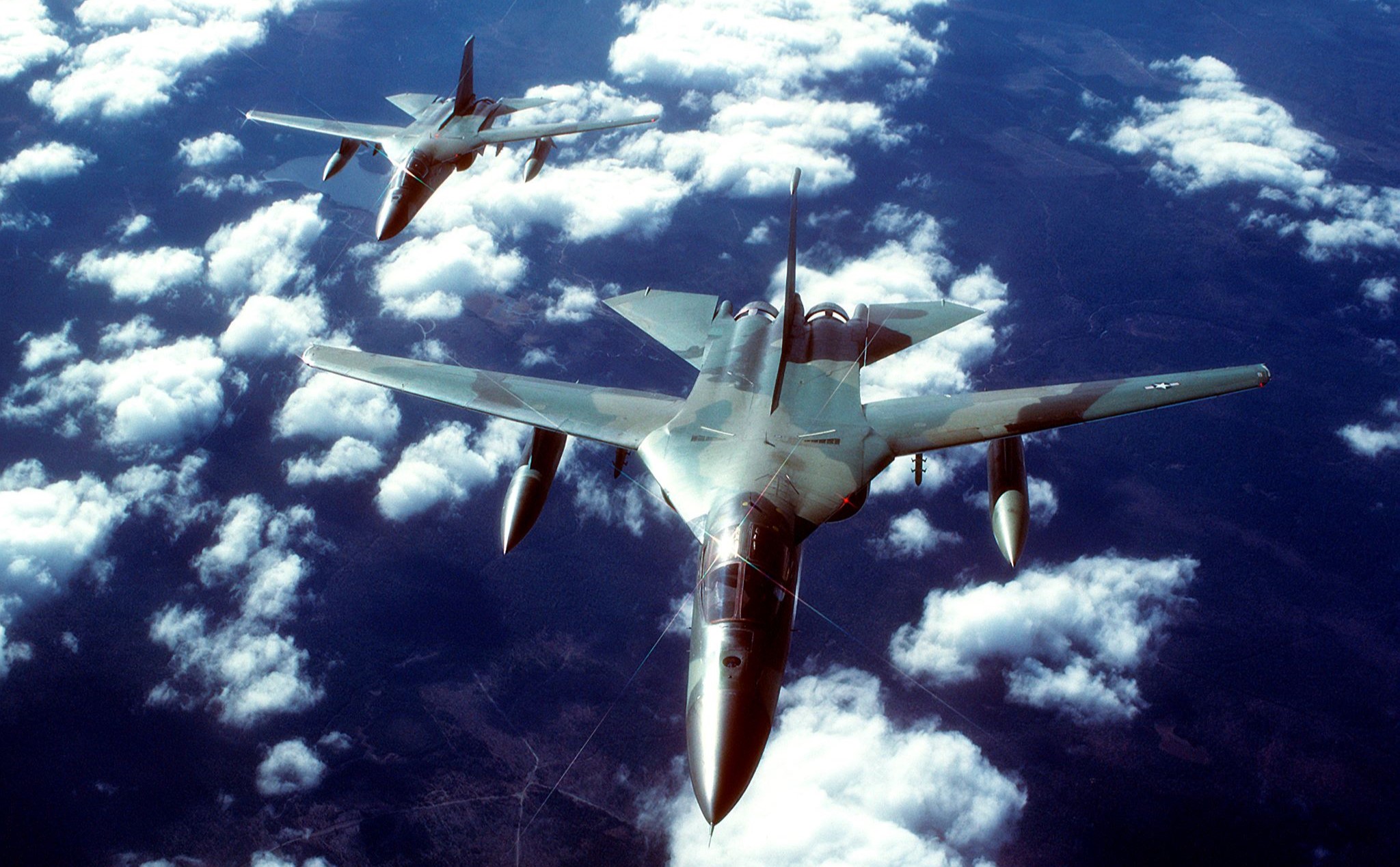 Vì sao chiến đấu cơ đa năng đầu tiên F-111 Aardvark bị dừng hoạt động?