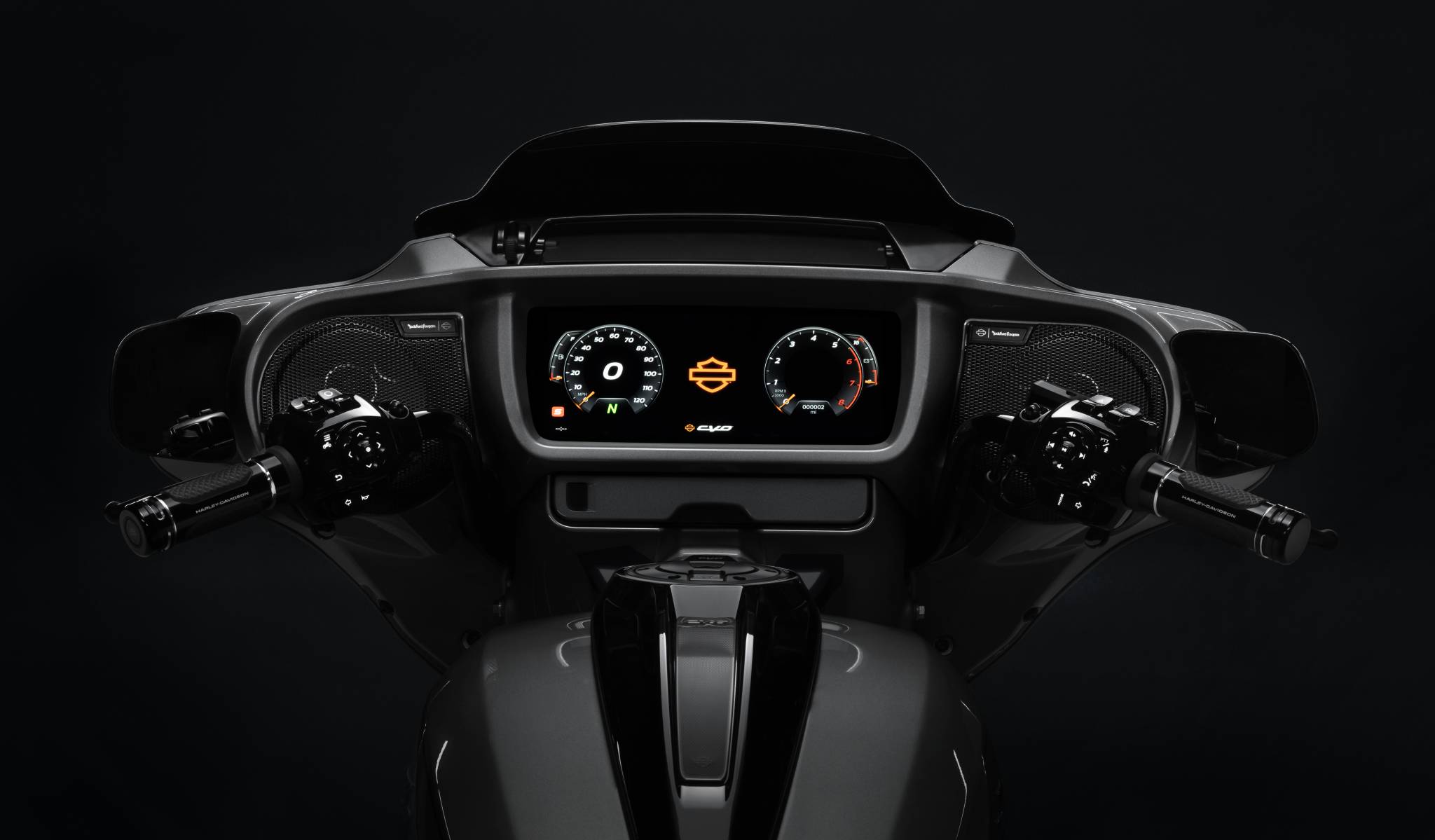 Harley-Davidson-CVO-2024-tinhte-12.jpg