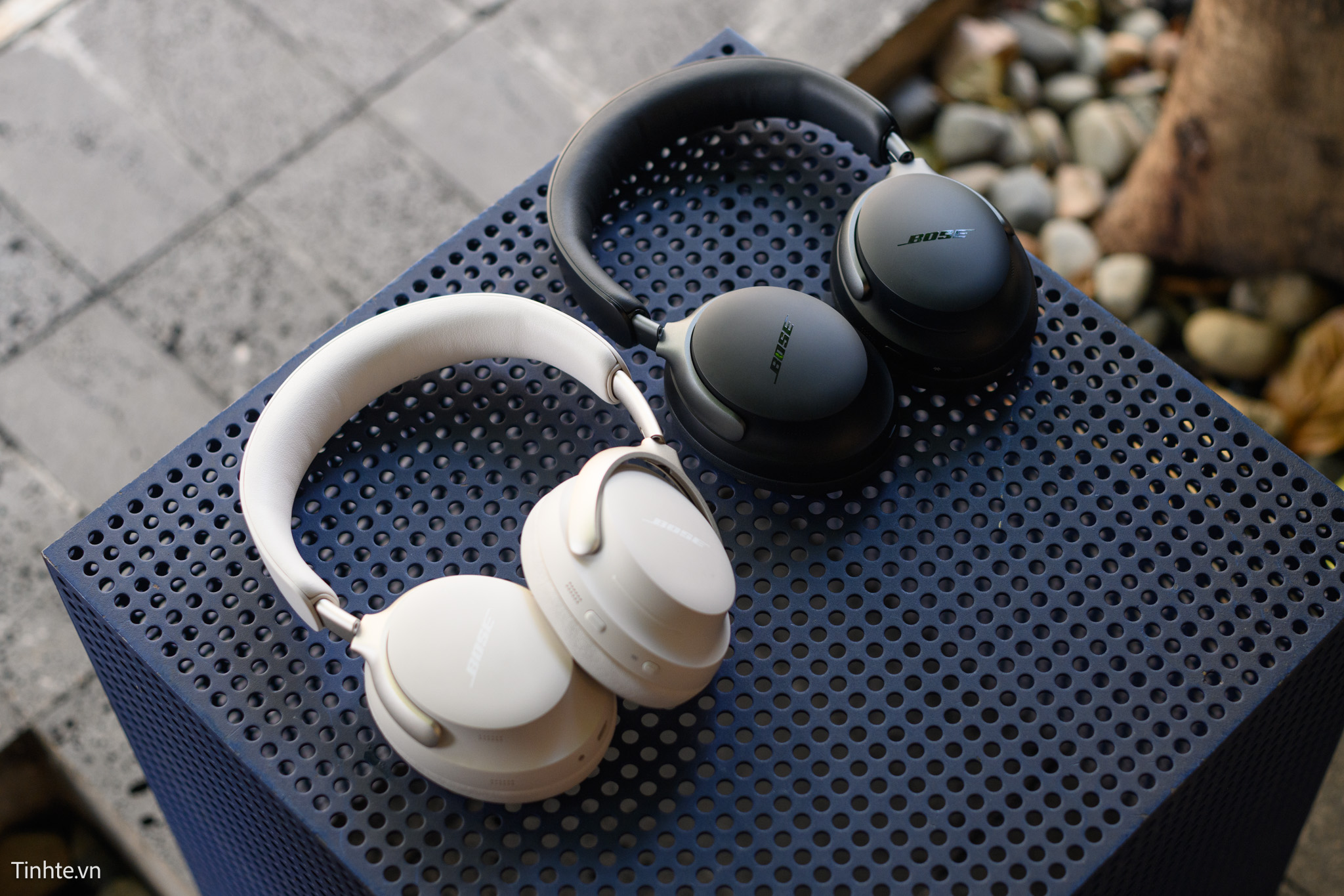 tinhte-bose-quiet-comfort-ultra-headphones-tai-nghe-chong-on18.jpg