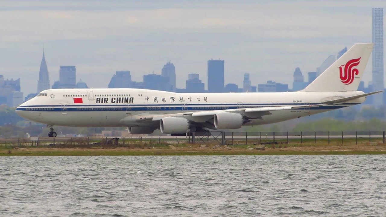 boeing-747-8i-cua-air-china-cat-canh-tai-phi-truong-jfk-new-york.jpg