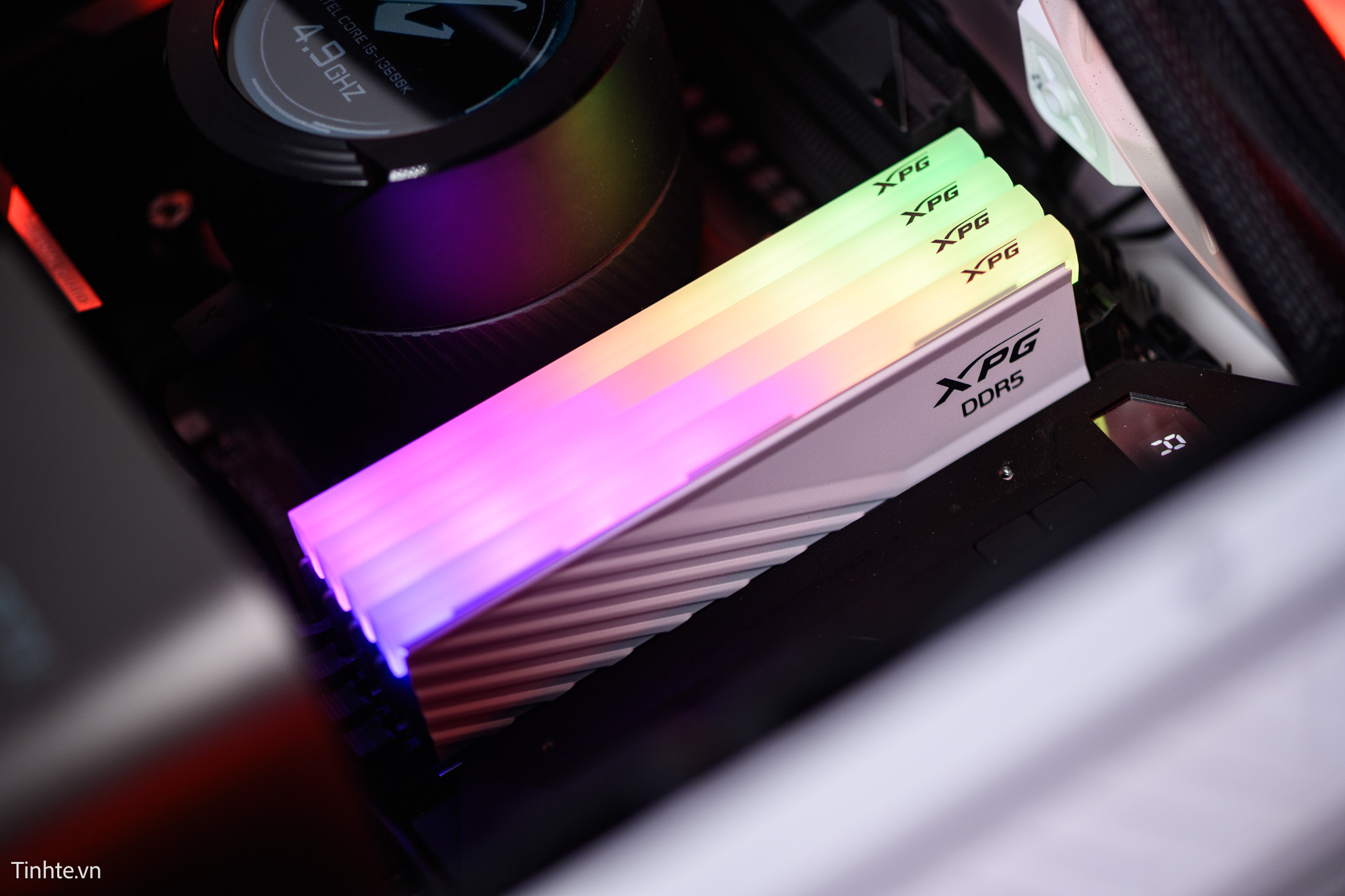 Adata XPG Lancer Blade RGB DDR5: Một kit RAM phục vụ cho cả hai nền tảng Intel và AMD