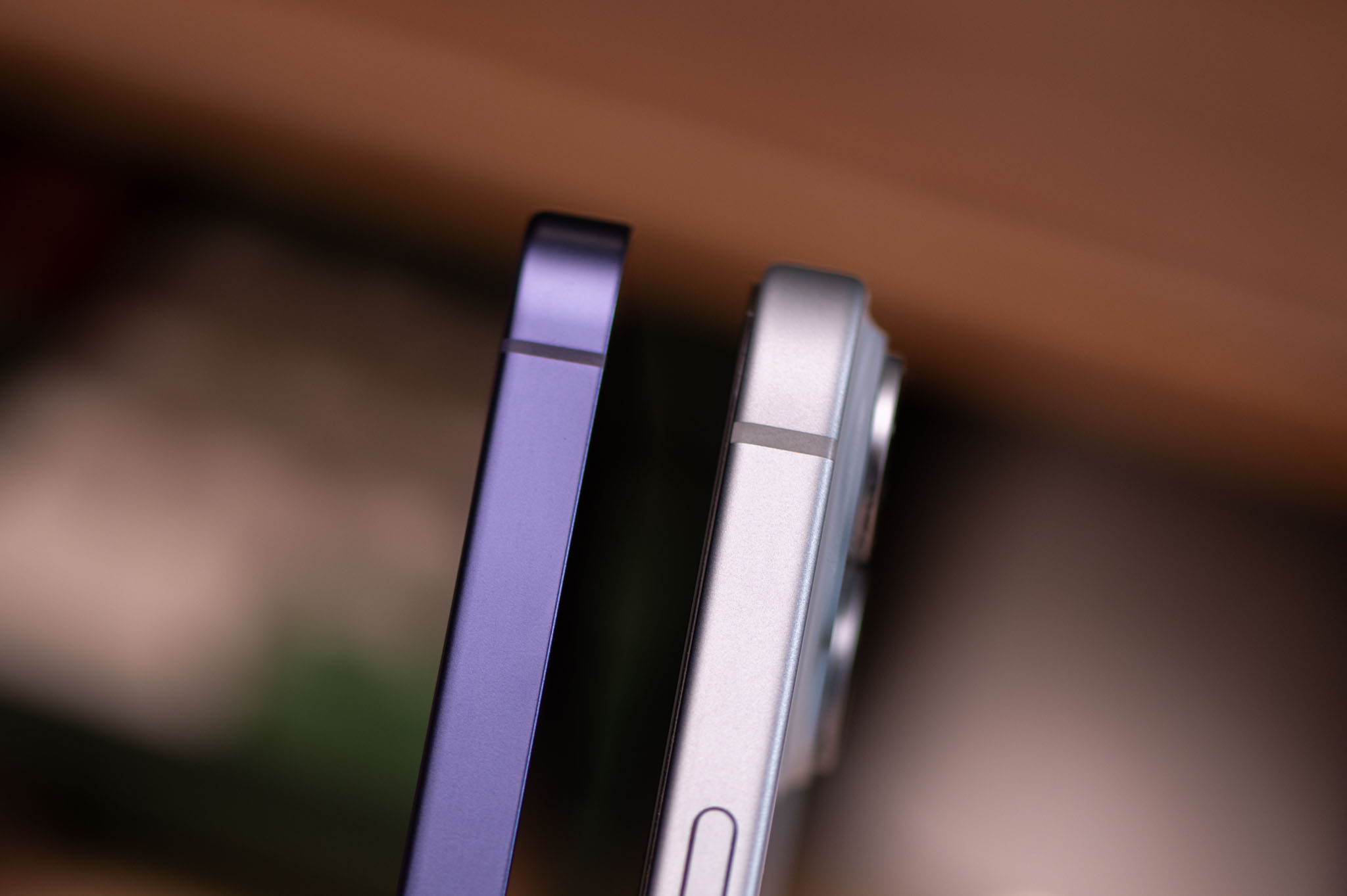 So sánh ngoại hình Galaxy S24 Plus và iPhone 15 Plus