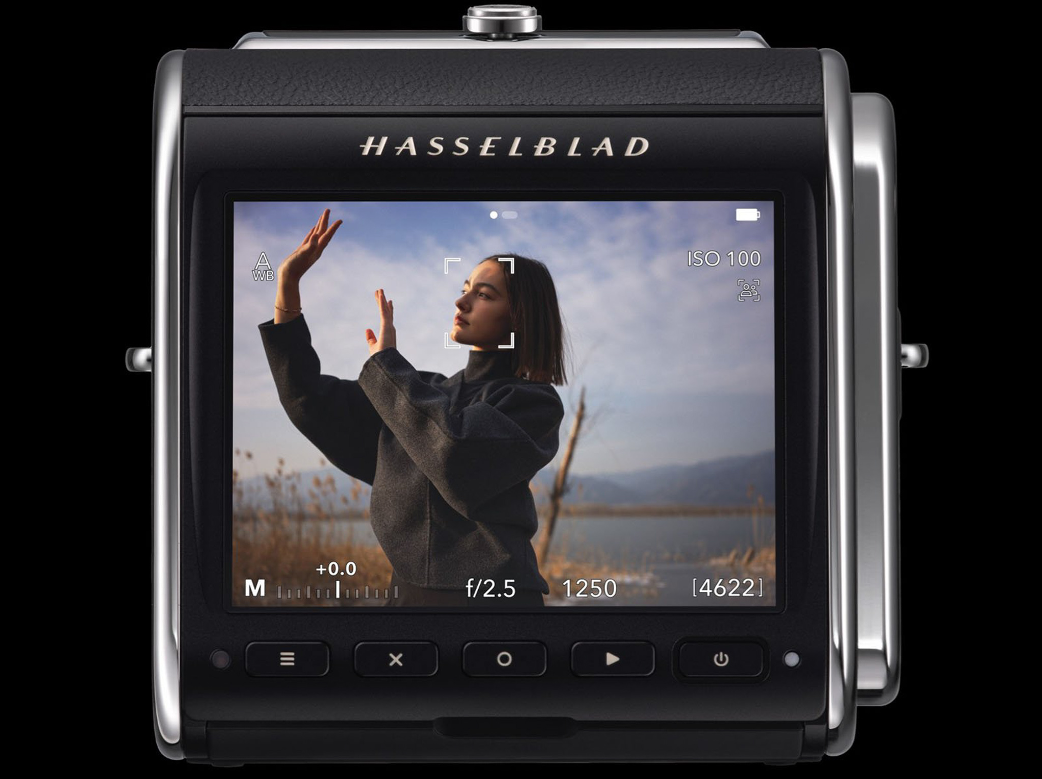 Hasselblad-907X-CFV-100C-tinhte-14.jpg