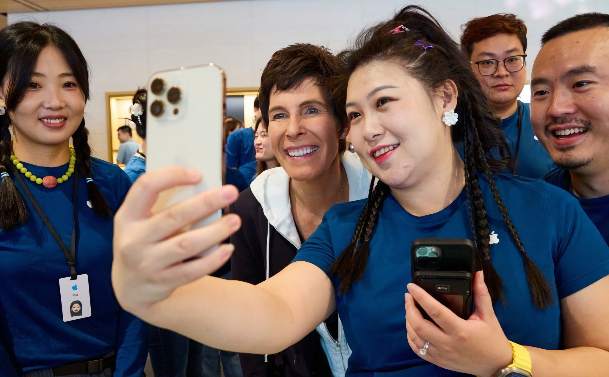 IDC: iPhone là smartphone bán chạy nhất Trung Quốc năm 2023, bất chấp thị trường đã suy giảm