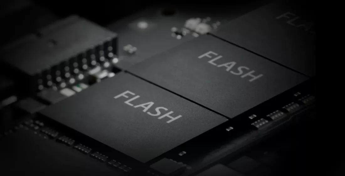 Samsung lấy lại vị trí đứng đầu công nghệ chip nhớ QLC, sắp có SSD 16TB cho anh em lưu trữ