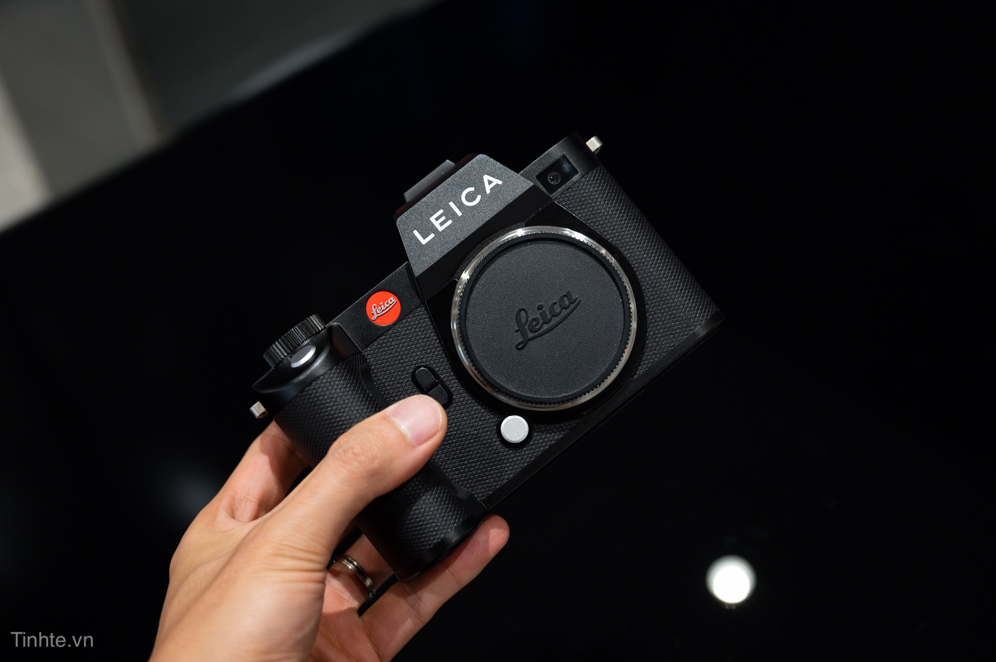 Leica SL3 sẽ có cảm biến như M11 và được ra mắt ngày 7/3 tới?