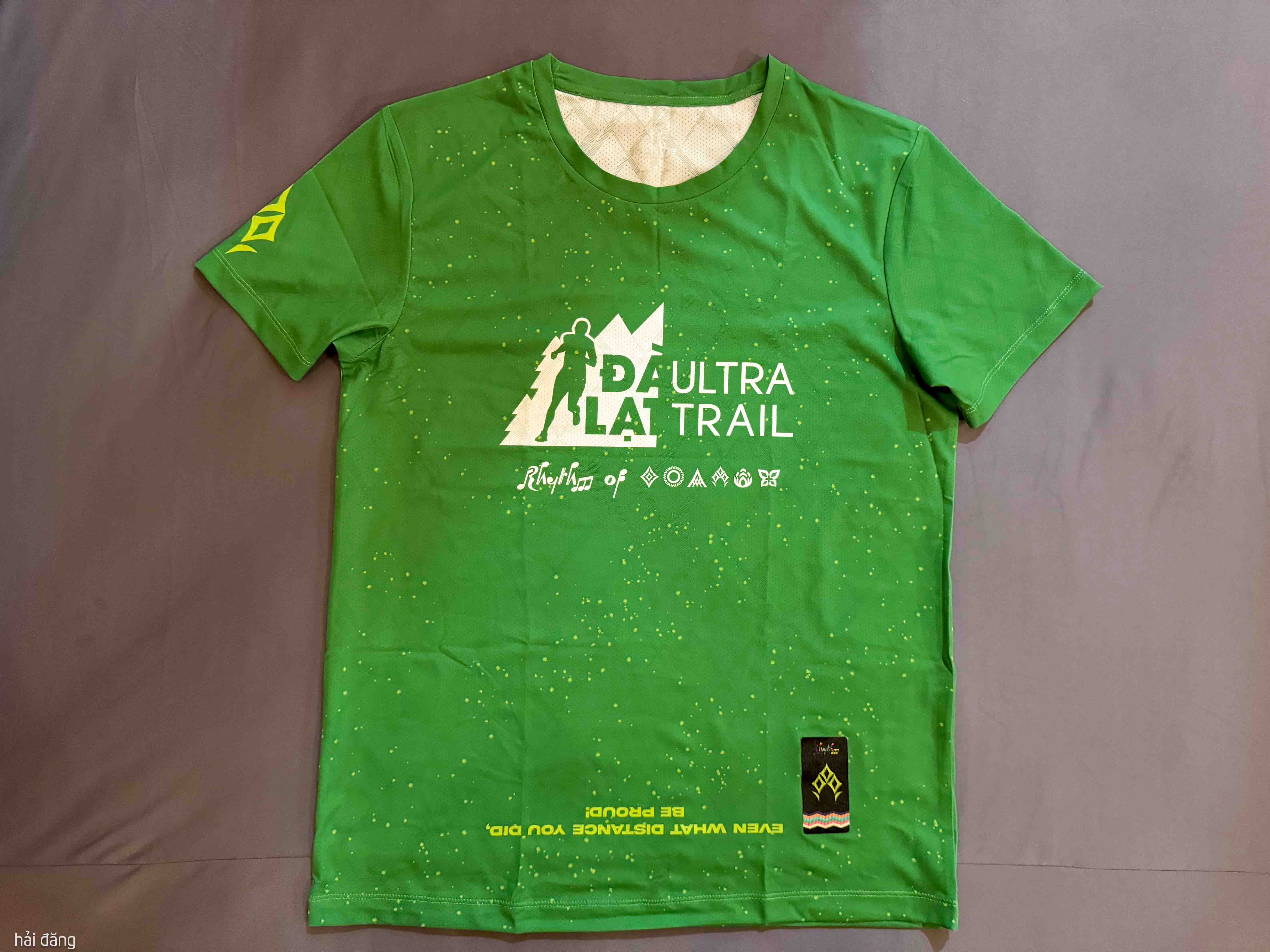 Trên tay bộ race kit của Dalat Ultra Trail 2024