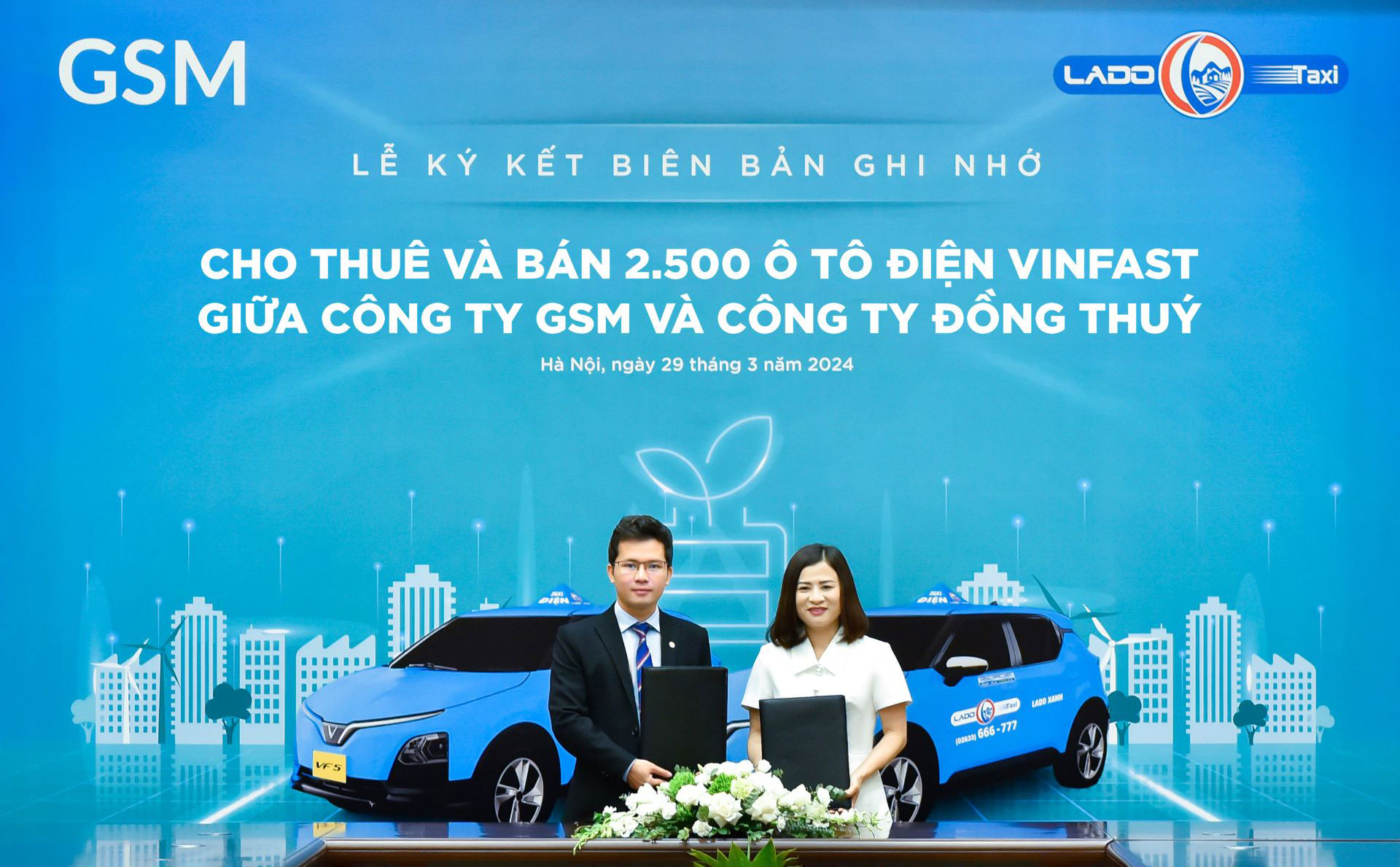 Lado Taxi ký thoả thuận mua và thuê 2500 ô tô điện VinFast từ GSM