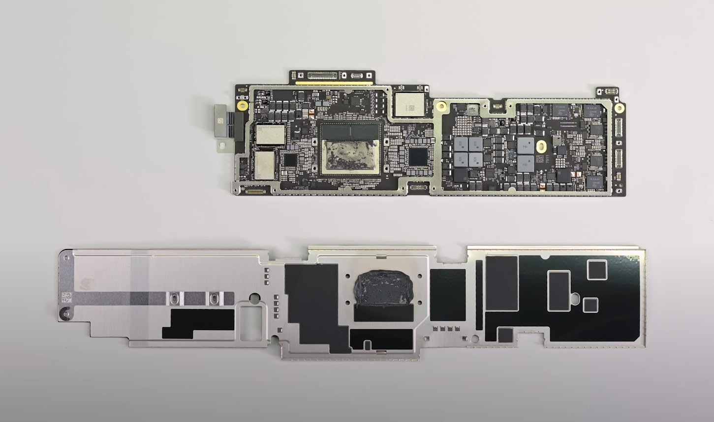 Giám đốc Apple lại nói về 8GB RAM trên MacBook giá khởi điểm: "Ngần ấy là đủ cho tác vụ cơ bản"