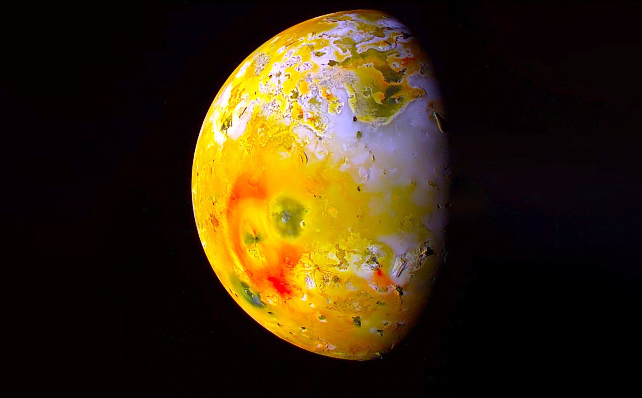 Nghiên cứu: Mặt trăng Io của Sao Mộc có thể đã hoạt động núi lửa từ 4,5 tỷ năm qua