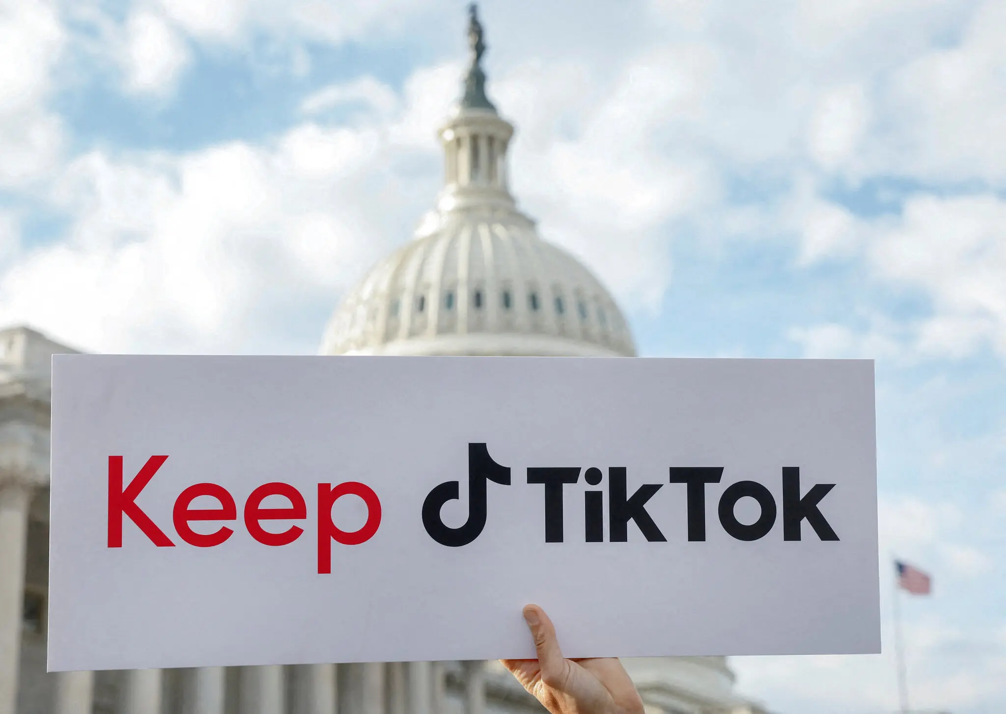 Thượng viện Mỹ thông qua dự thảo luật ép ByteDance thoái vốn TikTok, có 270 ngày trước khi bị cấm