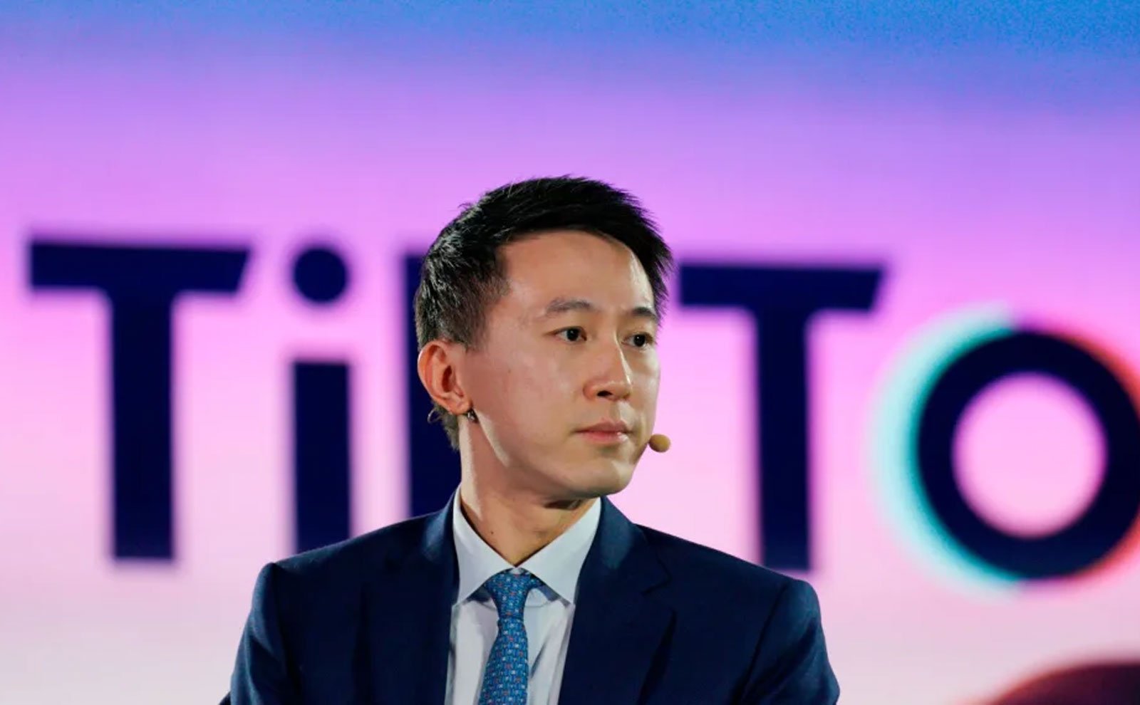 CEO Tiktok Châu Thụ Tư: "Chúng tôi sẽ không bán"