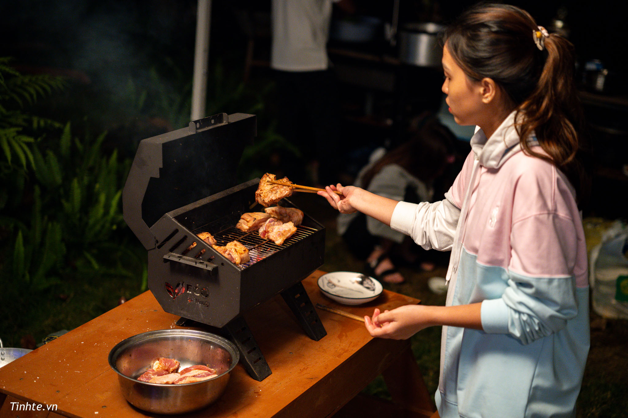 Duy-Oven-Eco-Grilling-tinhte-cuhiep-17.jpg