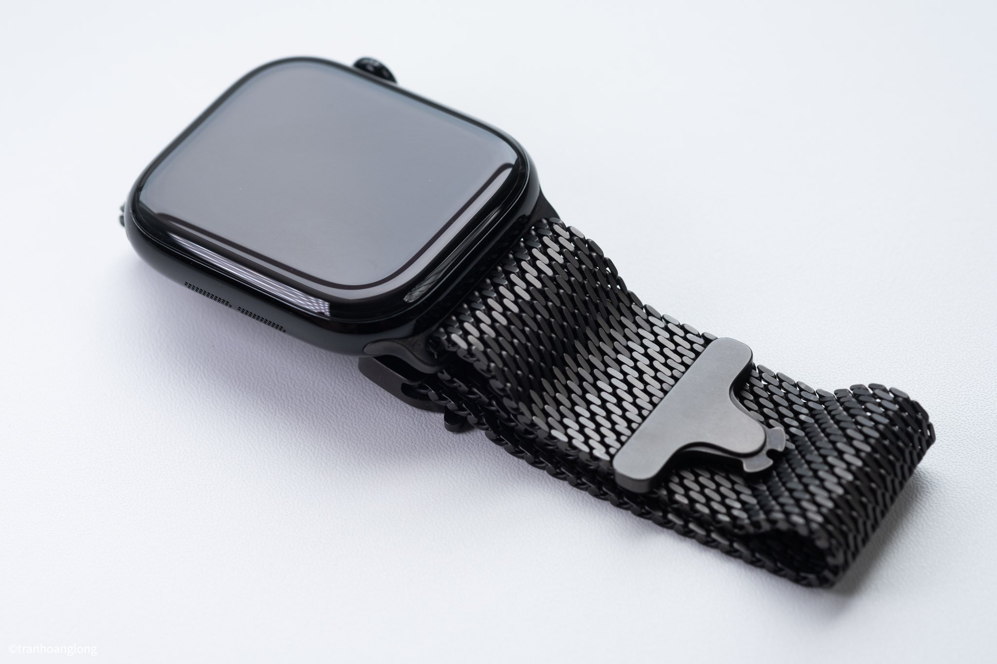 tinhte-apple-watch-titanium-milanese-band-29.jpg