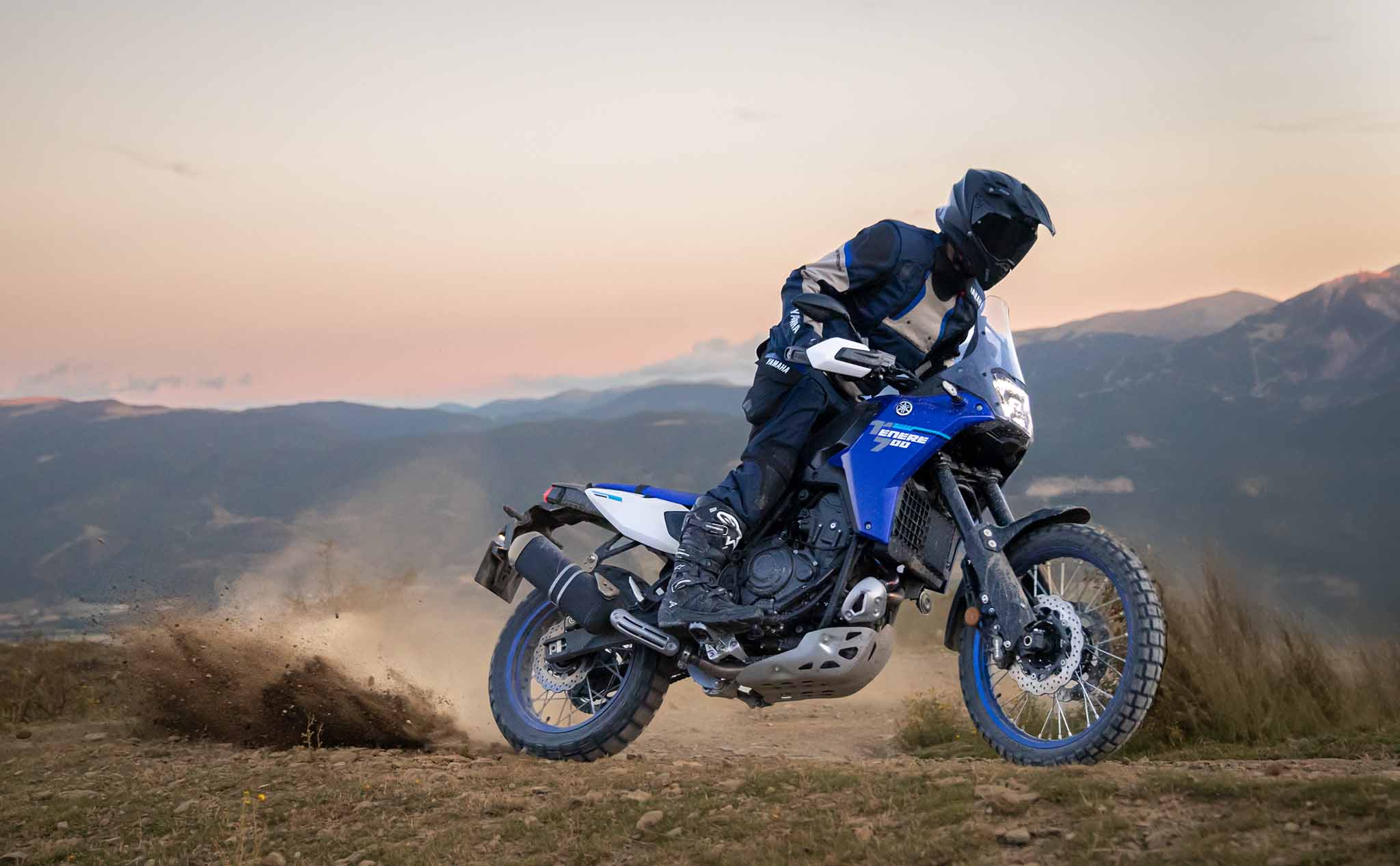 Yamaha ra mắt Ténéré 700 2025: Thêm chế độ lái, nâng cấp hệ thống treo, có bản Rally