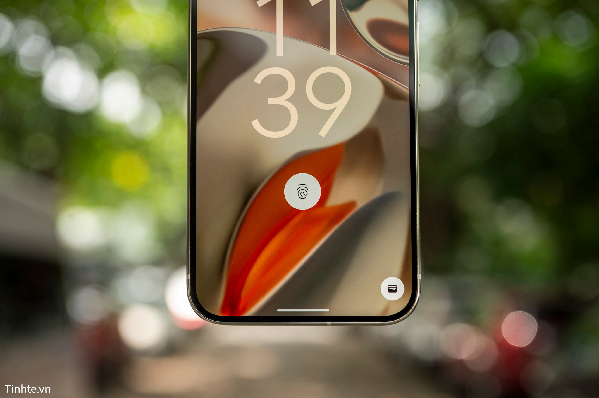 Pixel 9 Pro XL-cam-bien-van-tay.jpg