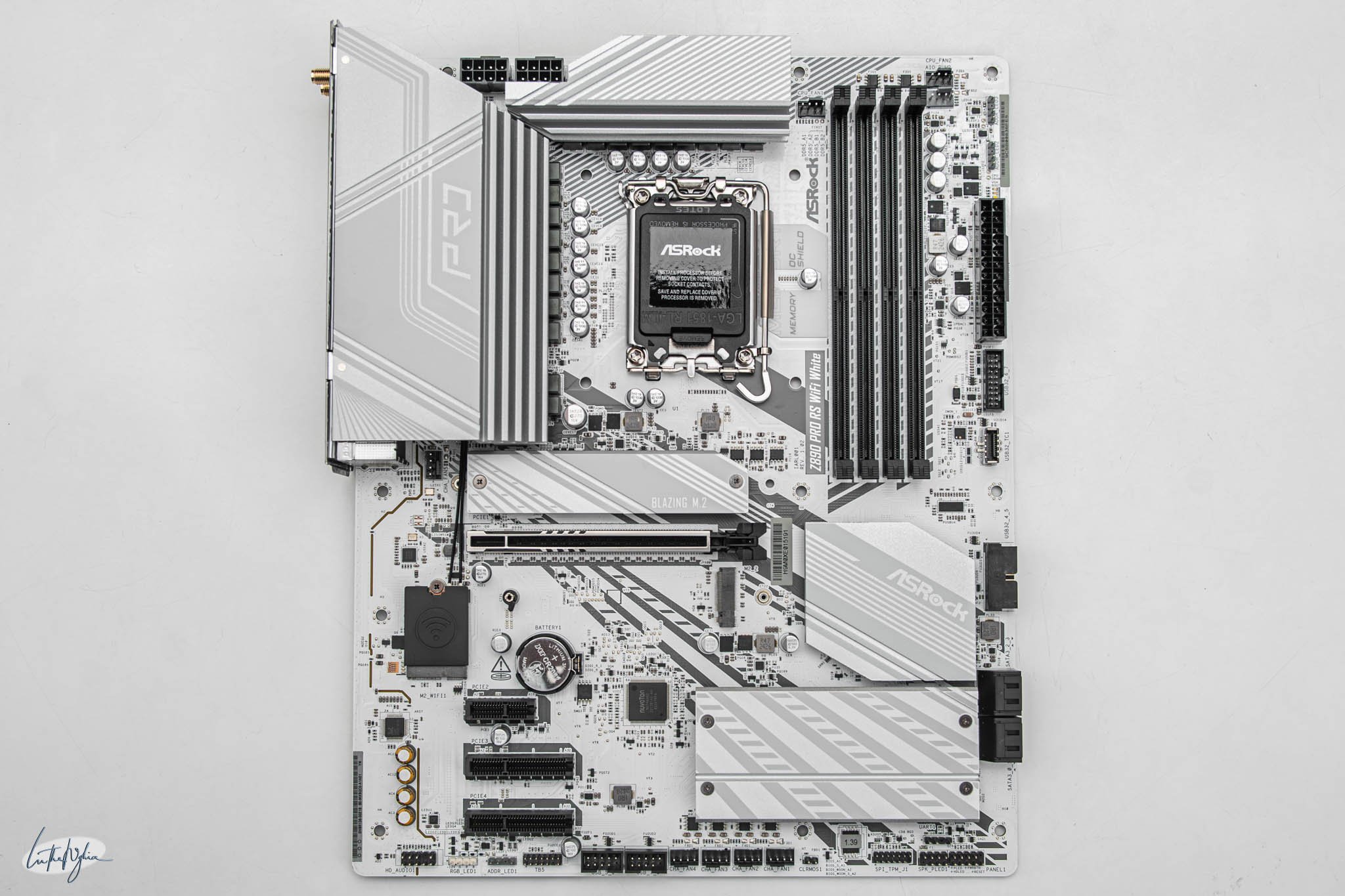 asrock-z890-pro-rs-wifi-white-tinhte-6.jpg