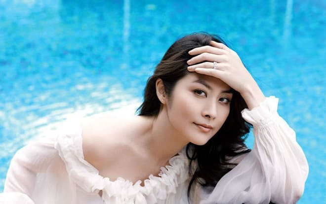 Mỹ nhân showbiz là ái nữ của ông trùm trang sức: