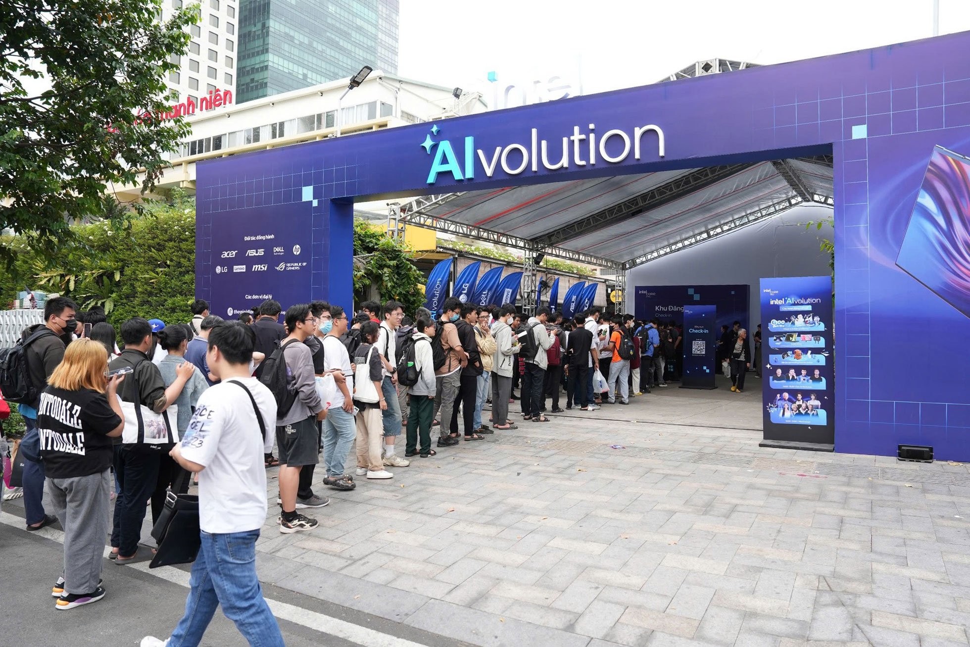 intel-aivolution-3.jpg