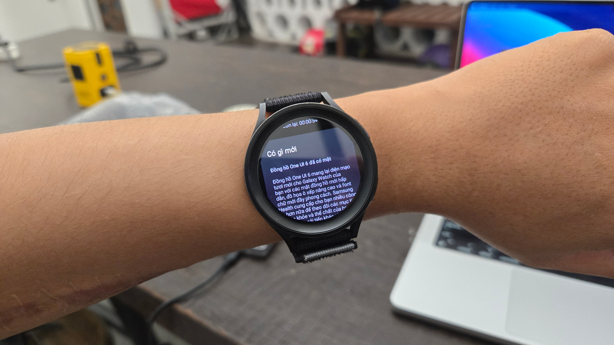 Galaxy Watch5 Pro đã có cập nhật One UI 6 Watch, anh em dùng Galaxy Watch đã có cập nhật chưa?