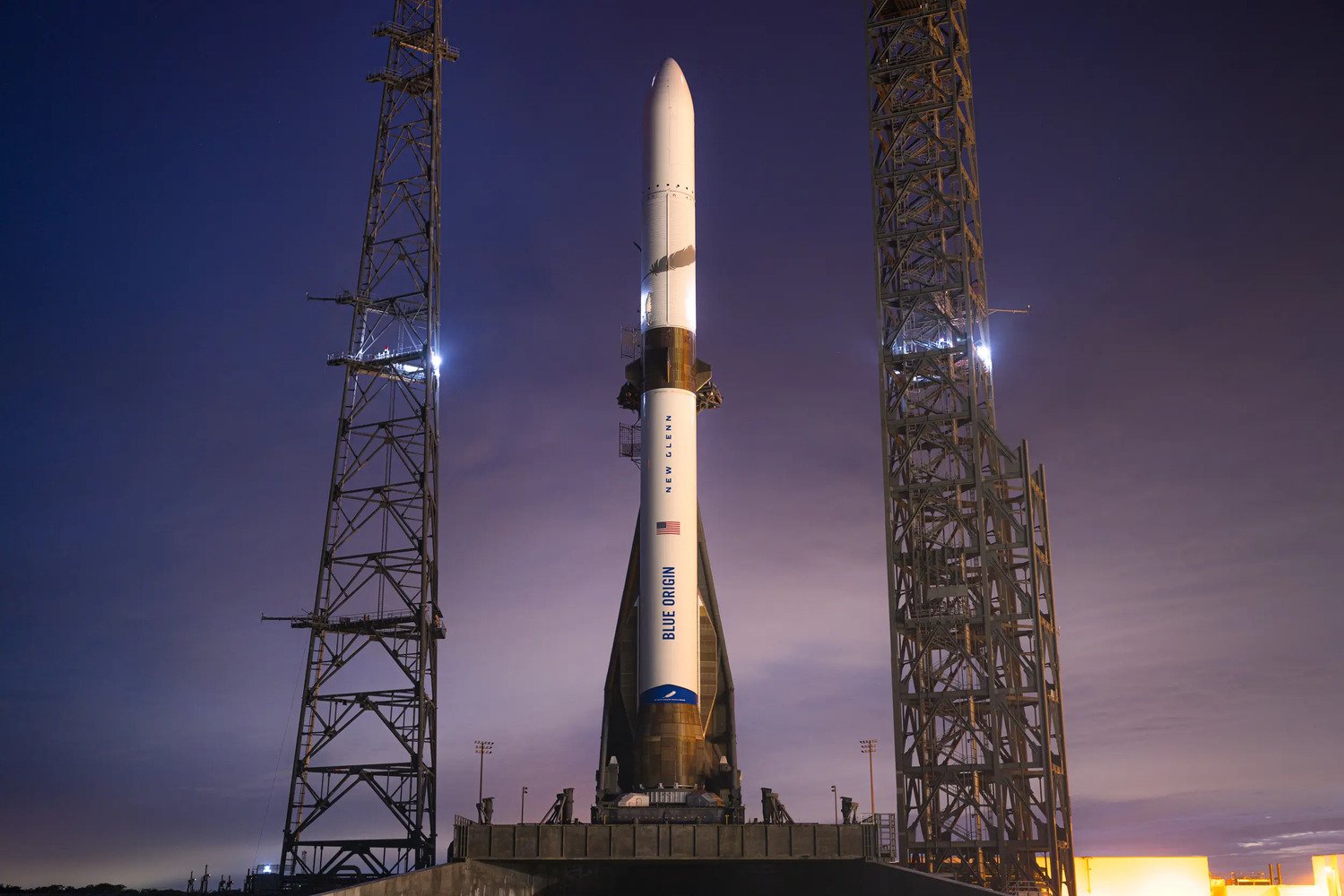 ten-lua-new-glenn-tai-be-phong-lc-36-canaveral.jpg