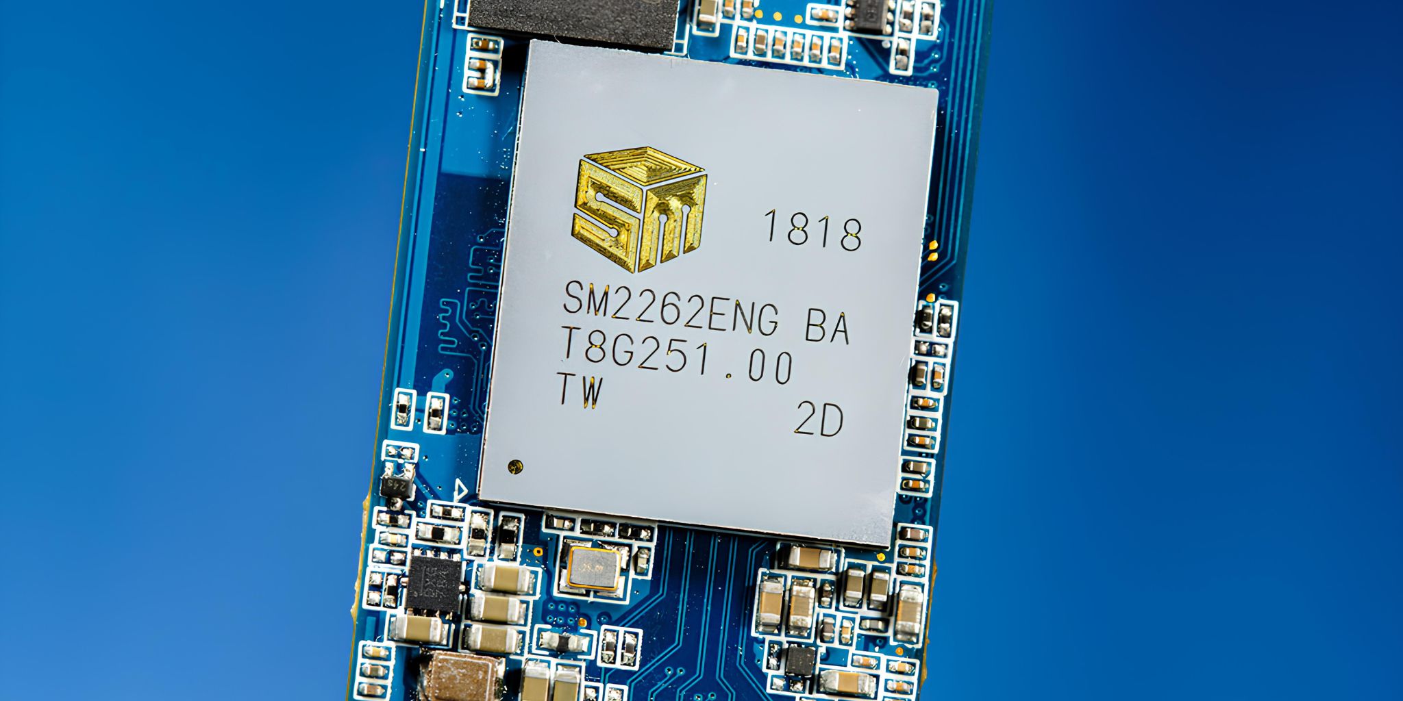 Silicon-Motion-SM2262EN-NVMe-Controller-Featured-large.jpg