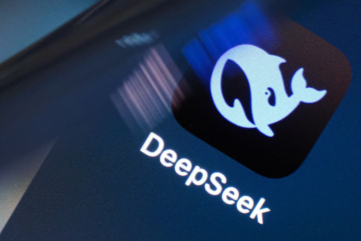 DEEPSEEK chặn người dùng nước ngoài, phải có số đt nội địa TQ mới xài được.