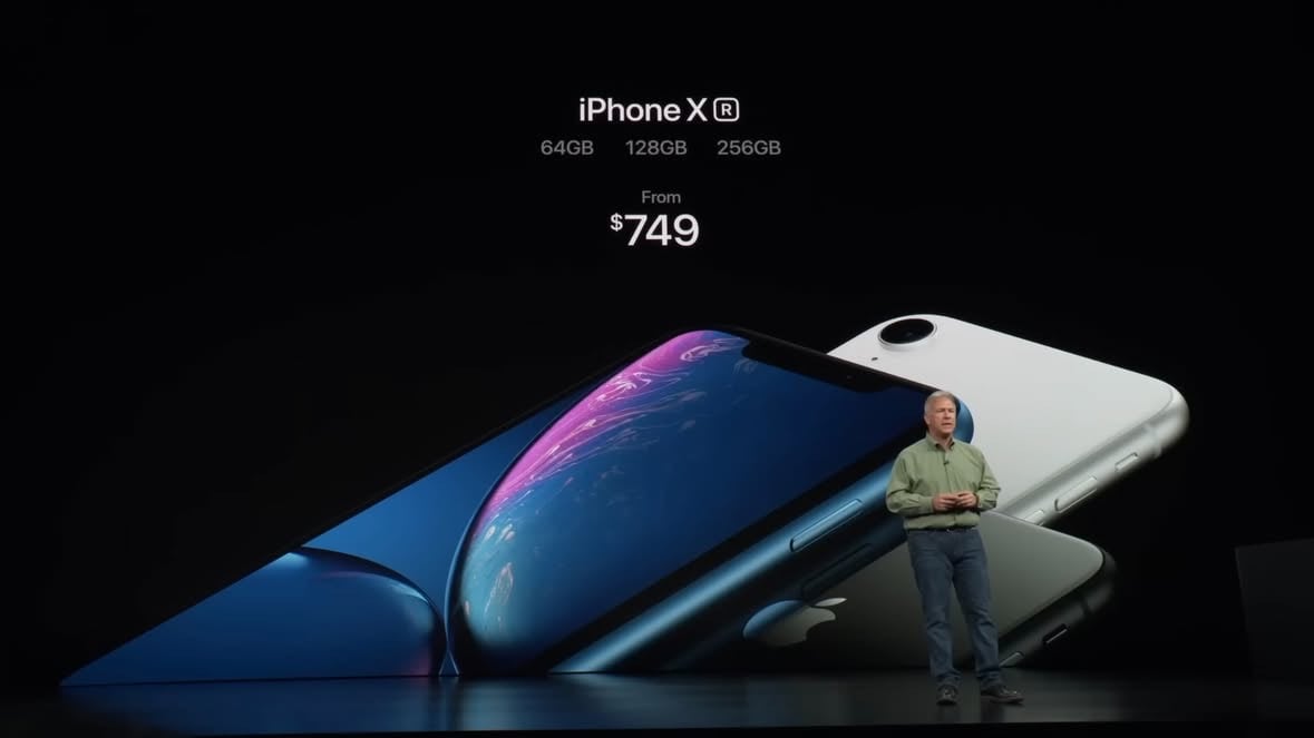 Nếu anh em đang nghĩ iPhone 16e mắc thì hãy nhìn lại Xr năm đó