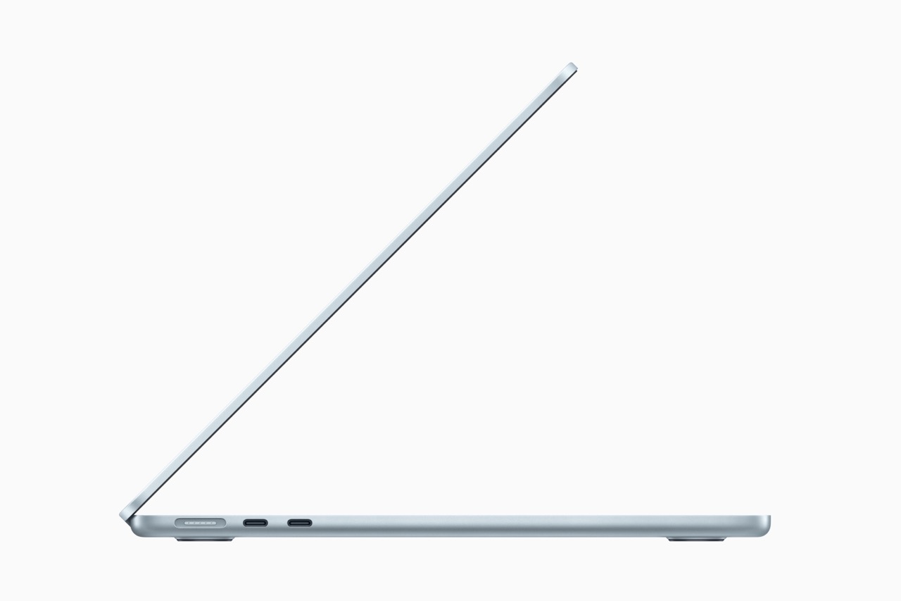 Apple-MacBook-Air-side-view-250305 Large.jpeg